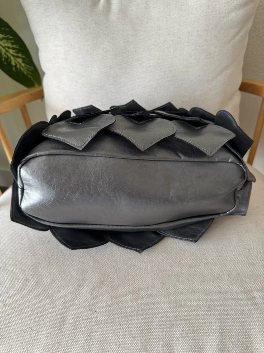 RARE Gray Faux Leather Retro Groovy Hearts Flap Beaded Handle Shoulder Bag Purse